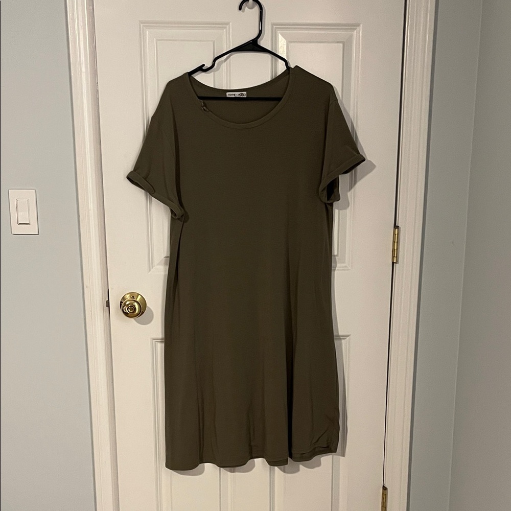 Casual Olive Green Midi Dress